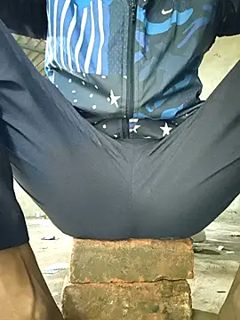 Snapshot of onlymasti00 chatting on October 2025 01:48:02 AM onlymasti00 online show from October 2025 01:48:02 AM