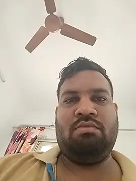 vinay smalldick online show from February 2026 09:14:02 AM