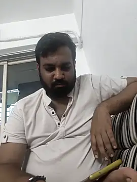 vinay smalldick online show from April 2026 01:31:01 PM