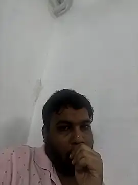 vinay smalldick online show from July 2026 03:51:01 PM