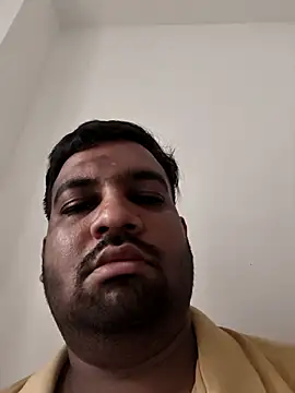 vinay smalldick online show from July 2026 03:32:01 AM