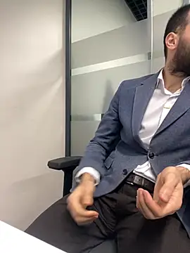 speddy34 online show from October 2025 06:36:02 AM