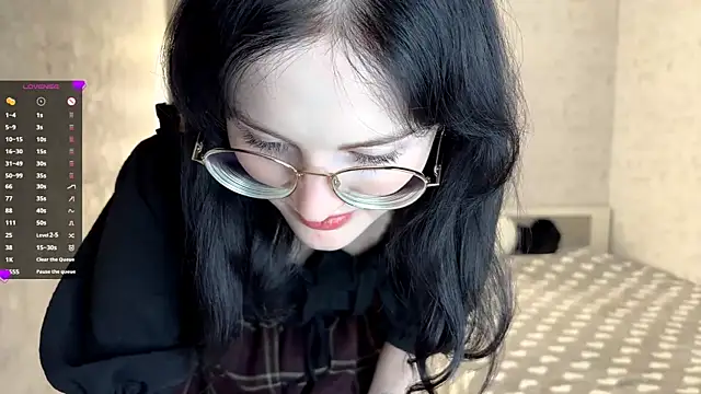 Snapshot of FakeLamb chatting on October 2025 09:15:01 PM FakeLamb online show from October 2025 09:15:01 PM