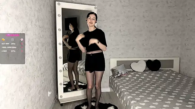 Snapshot of FakeLamb chatting on November 2025 09:03:02 PM FakeLamb online show from November 2025 09:03:02 PM