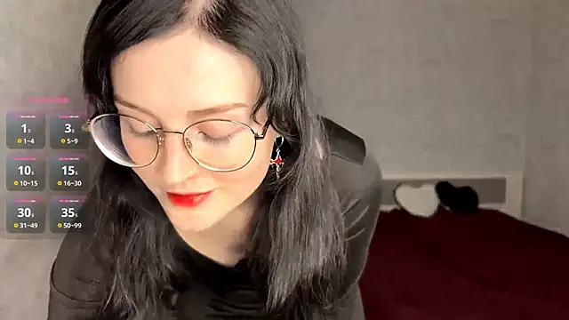 Snapshot of FakeLamb chatting on November 2025 09:08:01 PM FakeLamb online show from November 2025 09:08:01 PM