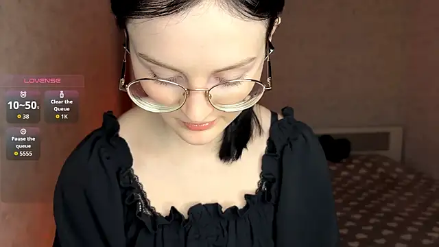 Snapshot of FakeLamb chatting on February 2026 09:29:02 PM FakeLamb online show from February 2026 09:29:02 PM