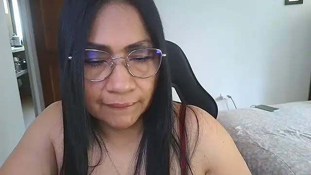 LissafeetHott online show from December 2025 04:24:01 PM