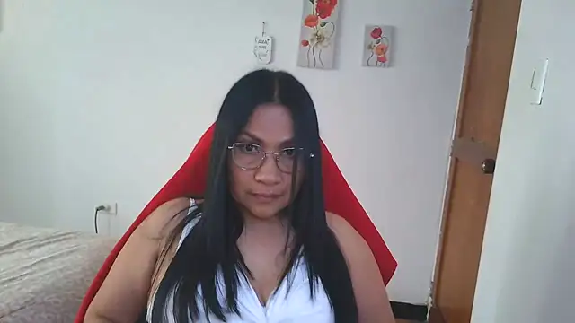 Snapshot of LissafeetHott chatting on June 2026 07:48:01 PM LissafeetHott online show from June 2026 07:48:01 PM