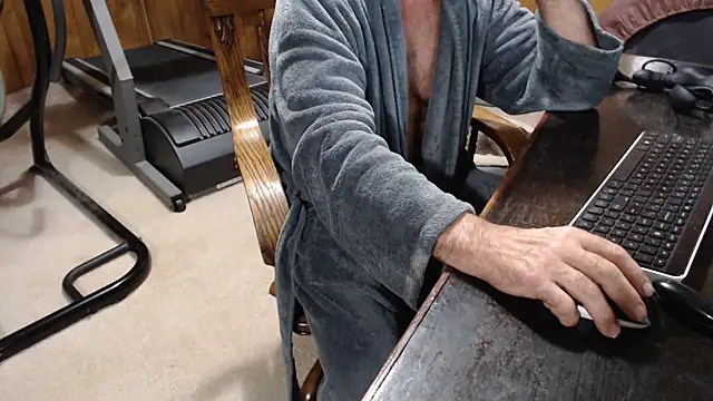 billy471 online show from October 2025 03:54:02 PM