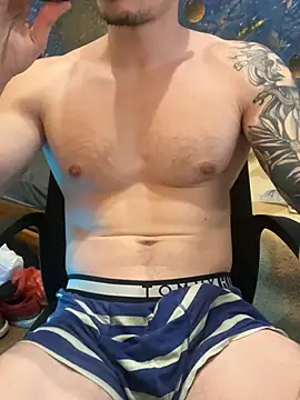 fronkie9384 online show from April 2026 02:22:01 PM