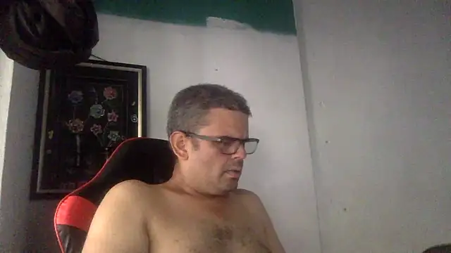 Snapshot of Katracho6969 chatting on June 2026 09:19:01 PM Katracho6969 online show from June 2026 09:19:01 PM