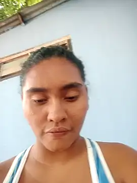 Lucy-Ferr online show from October 2025 04:18:01 PM