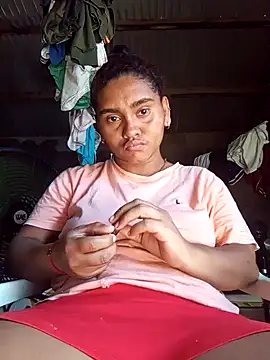 Lucy-Ferr online show from January 2026 07:08:01 PM