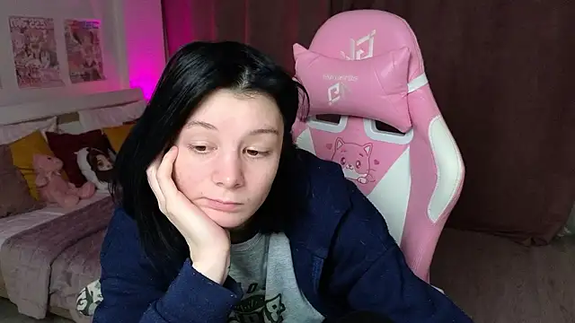 EllinEverly online show from February 2026 09:19:01 PM