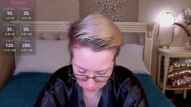 AlexandraGreen online show from February 2026 09:13:01 PM