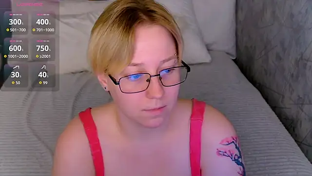 AlexandraGreen online show from June 2026 09:53:01 PM