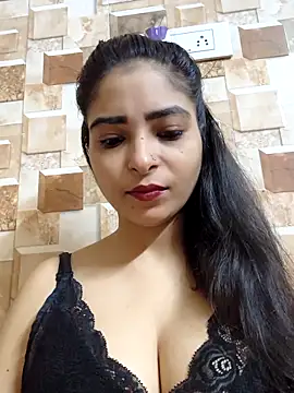 Snapshot of QUEEN-ADITI chatting on October 2025 02:04:02 PM QUEEN-ADITI online show from October 2025 02:04:02 PM
