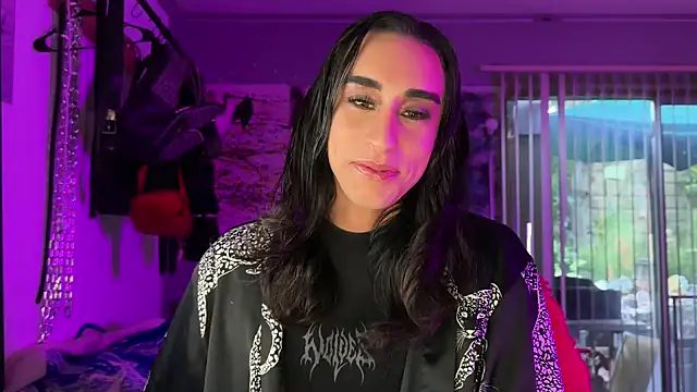 xoFrankie online show from February 2026 12:41:01 AM