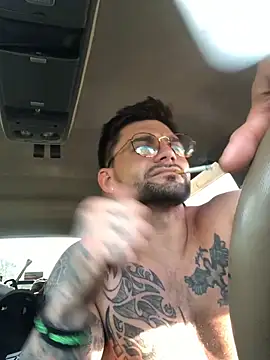 CaptHook931 online show from April 2026 01:42:02 PM