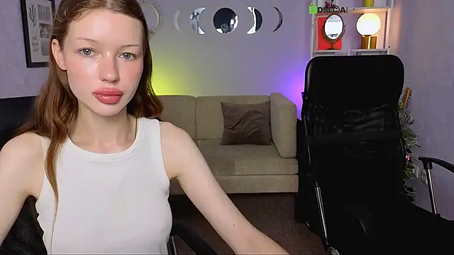 Snapshot of khloebeauty chatting on June 2026 06:01:01 AM khloebeauty online show from June 2026 06:01:01 AM