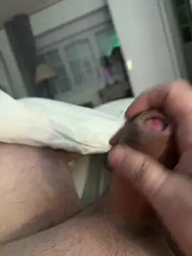 Snapshot of ejaculationmassive chatting on November 2025 03:01:02 AM ejaculationmassive online show from November 2025 03:01:02 AM