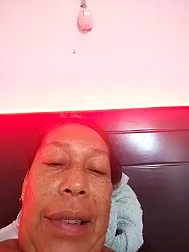 Naomi-Mature online show from February 2026 08:19:01 AM