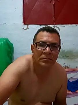 voyerista50 online show from September 2025 05:52:02 AM