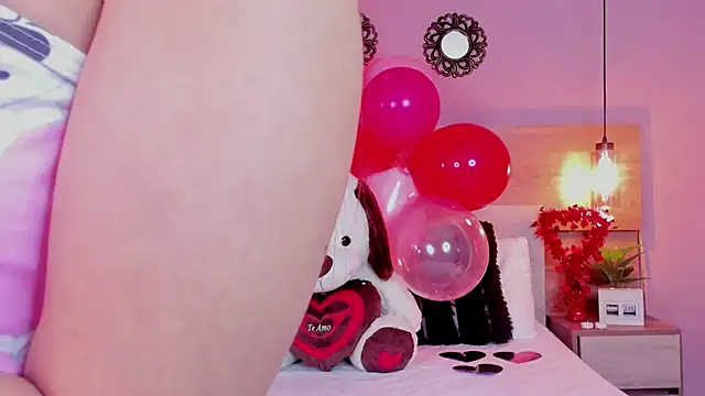 Snapshot of SusanAdams1 chatting on February 2026 04:36:02 PM SusanAdams1 online show from February 2026 04:36:02 PM