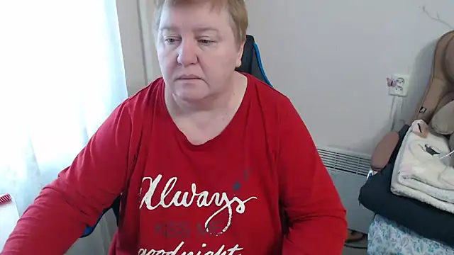 Snapshot of Bertie_Adeline chatting on December 2025 08:33:01 AM Bertie Adeline online show from December 2025 08:33:01 AM