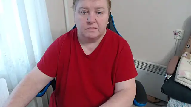 Snapshot of Bertie_Adeline chatting on December 2025 08:56:02 AM Bertie Adeline online show from December 2025 08:56:02 AM