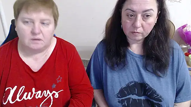 Snapshot of Bertie_Adeline chatting on January 2026 04:09:02 PM Bertie Adeline online show from January 2026 04:09:02 PM