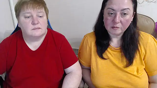 Snapshot of Bertie_Adeline chatting on January 2026 05:29:02 PM Bertie Adeline online show from January 2026 05:29:02 PM