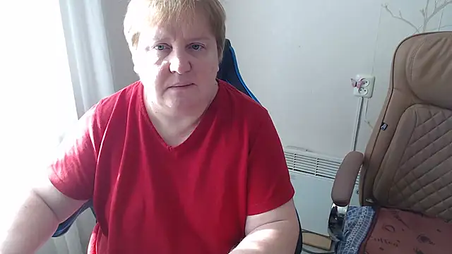 Snapshot of Bertie_Adeline chatting on February 2026 10:52:01 AM Bertie Adeline online show from February 2026 10:52:01 AM