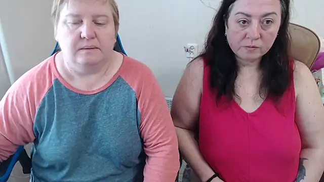 Snapshot of Bertie_Adeline chatting on February 2026 09:52:01 AM Bertie Adeline online show from February 2026 09:52:01 AM