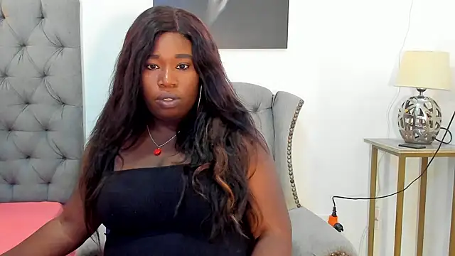 nahiroby ebony online show from September 2025 05:45:01 PM