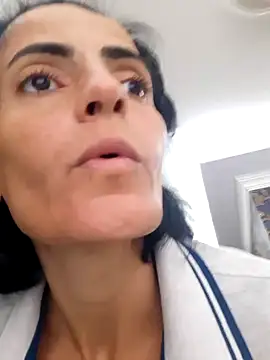 Gecenin Kralicesi online show from October 2025 08:37:01 AM