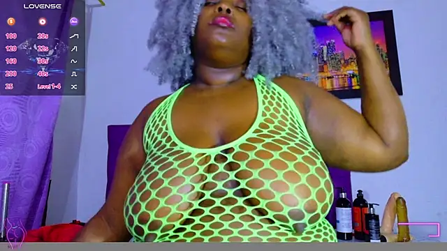 Snapshot of ebony_NeighborMoans chatting on July 2026 07:23:02 AM ebony NeighborMoans online show from July 2026 07:23:02 AM