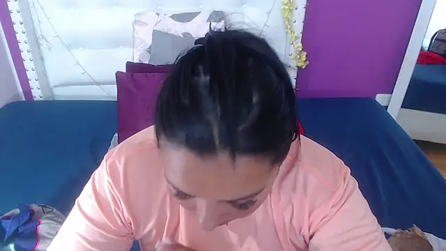 fat naughtyass online show from November 2025 02:30:01 PM