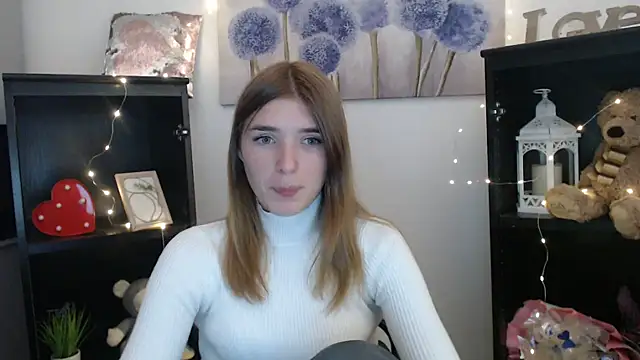 JuiceLips   online show from September 2025 09:35:02 AM