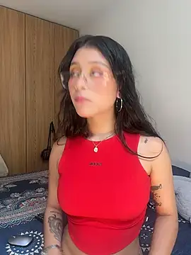 CatadeLuca online show from July 2026 06:02:02 PM
