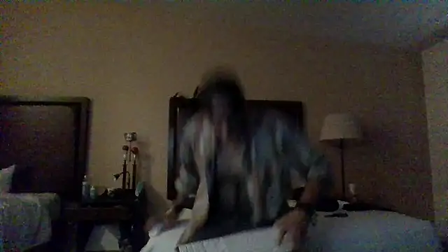 Hothotboyg online show from May 2026 05:09:02 PM