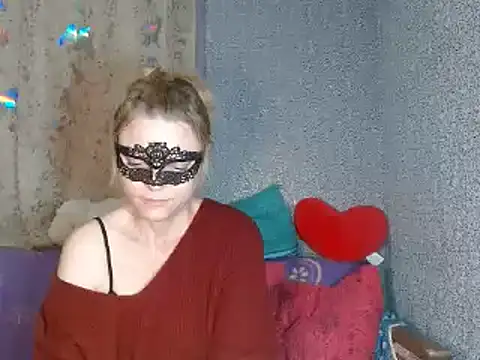 Miss Nona online show from October 2025 02:02:01 PM