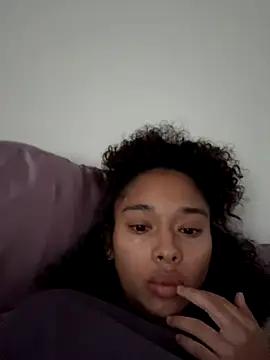 cupcakemia online show from September 2025 09:29:02 PM