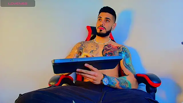 amodeus bael  online show from November 2025 03:19:01 AM