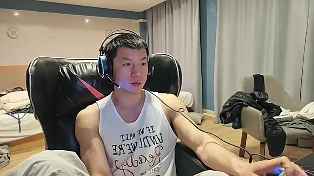 AAASuck online show from March 2026 06:08:01 PM