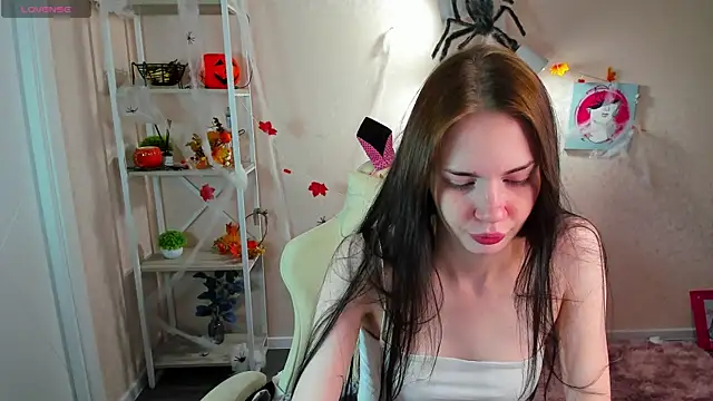 Snapshot of Jennie_Hunter chatting on November 2025 09:32:02 AM Jennie Hunter online show from November 2025 09:32:02 AM