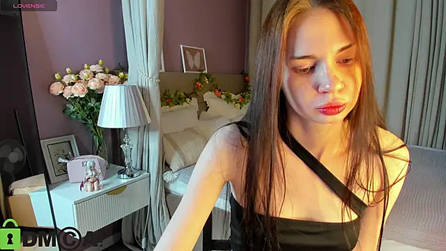 Snapshot of Jennie_Hunter chatting on November 2025 09:31:02 AM Jennie Hunter online show from November 2025 09:31:02 AM