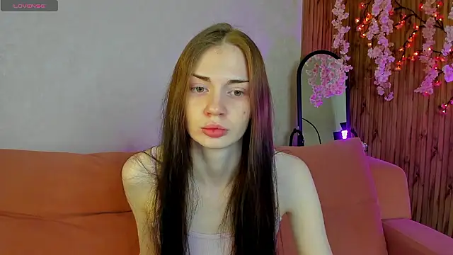 Jennie Hunter online show from February 2026 09:18:02 AM