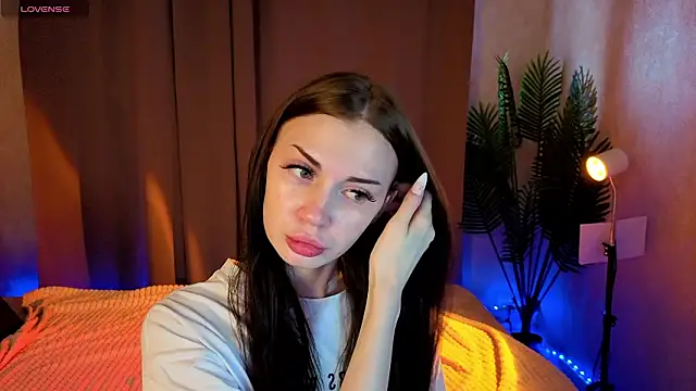 Jennie Hunter online show from March 2026 09:25:01 AM