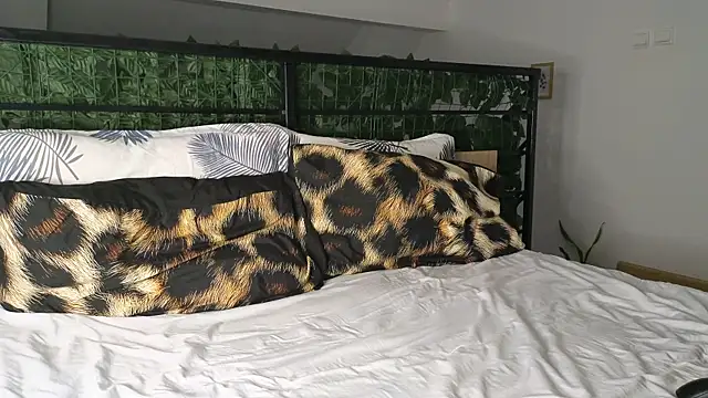 Snapshot of RyanStorm_ chatting on December 2025 10:19:01 PM RyanStorm online show from December 2025 10:19:01 PM